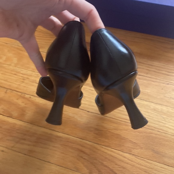 Stuart Weitzman Black Leather Heels - Picture 9 of 12